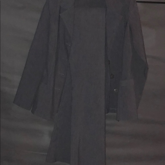 Pants w/matching jacket - Picture 2 of 2